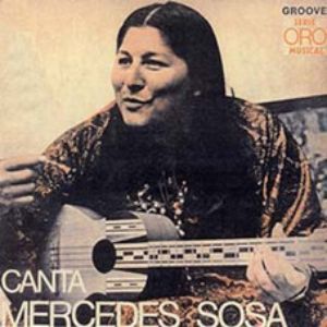 Canta Mercedes Sosa, la voz de Safra