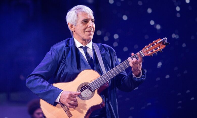 Peteco Carabajal, a sus 68 años, reveló un momento clave en su carrera durante su show en Cosquín 2025