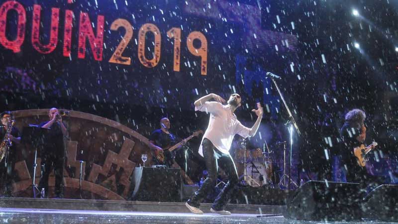 Abel Pintos enamoro en la cuarta luna de Cosquin